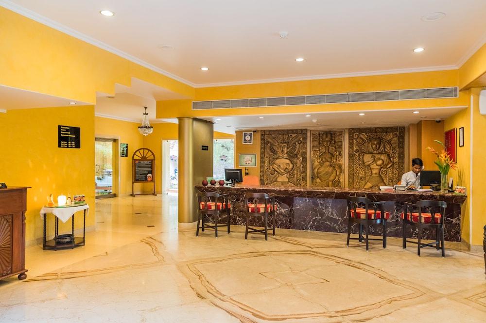 Chances Resort And Casino An Indy Resort Panaji Luaran gambar